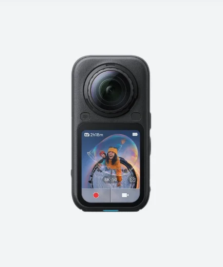 Insta360 X6